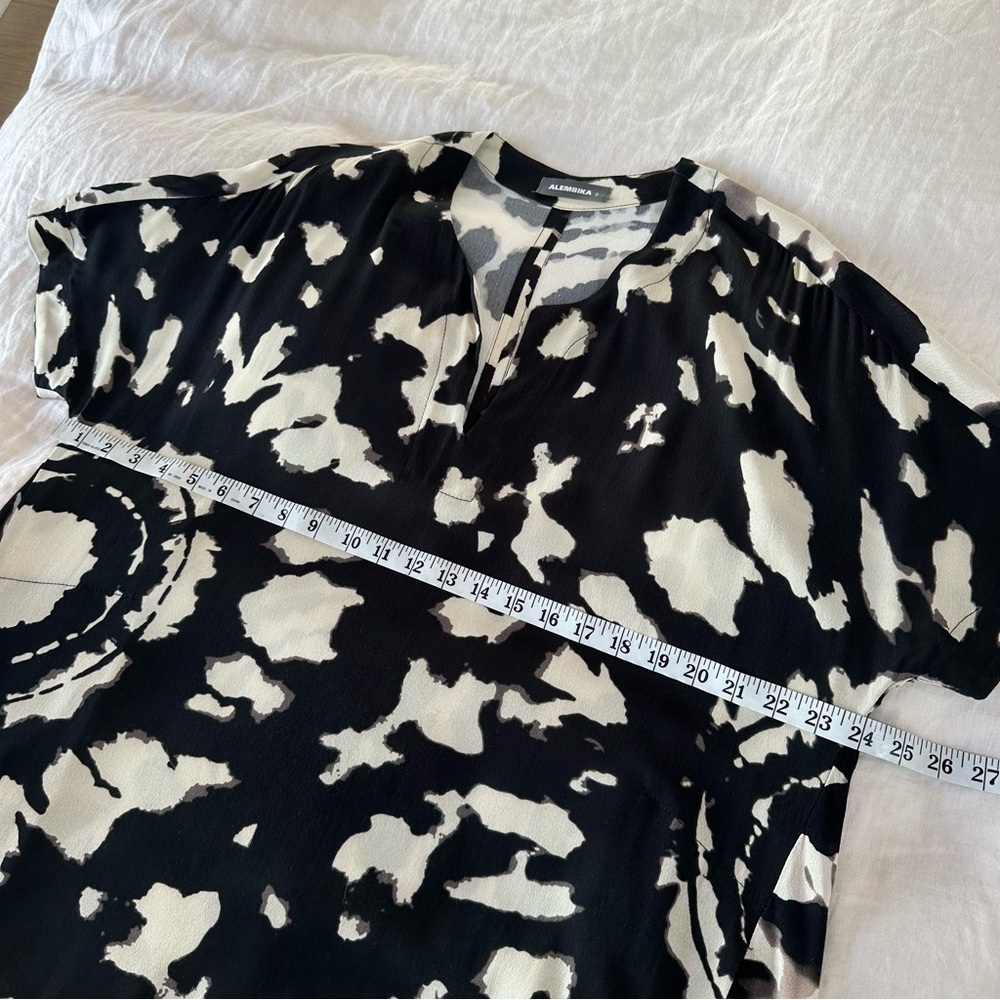 ❌SOLD❌ Alembika Dress - Picture 8 of 10